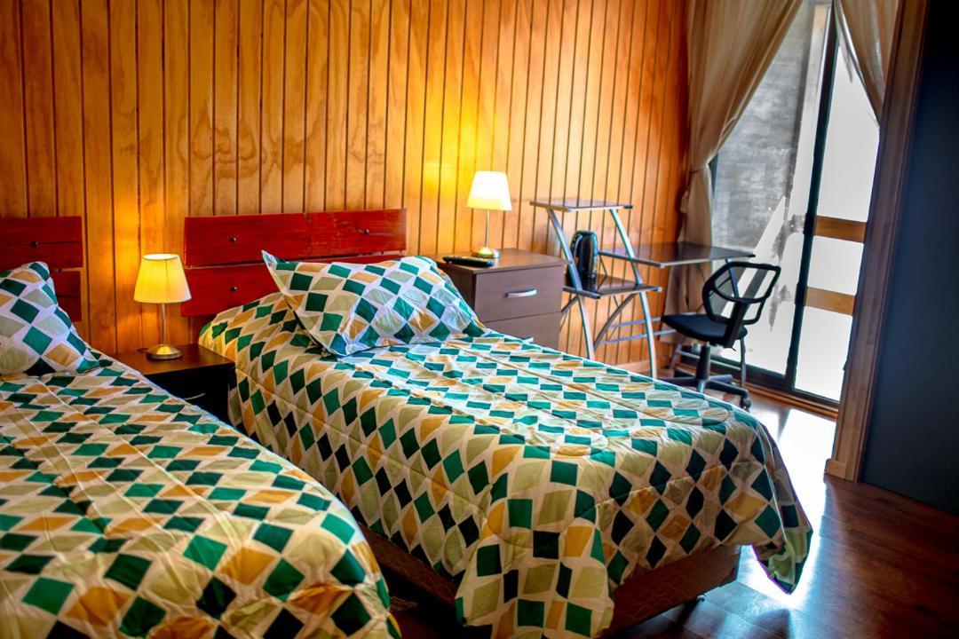 Refugio Hostal Coyhaique Esterno foto